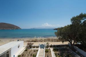 Seaview beautiful house with 2 bedrooms in Molos Paros Greece