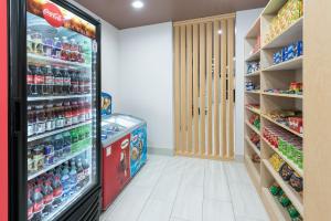 Holiday Inn Express & Suites- Sugar Land SE - Missouri City by IHG