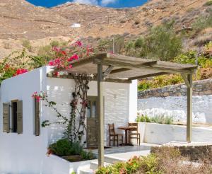 Petradi Studios & Villa Amorgos Greece