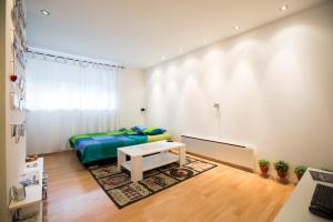 eazZynight Center Apartment 