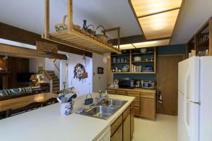 Katsos Ranch Retreat