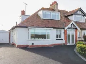 The Yatt - Colwyn Bay