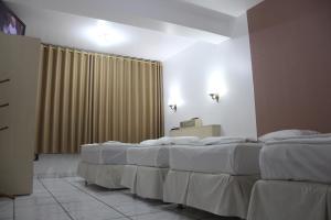 Oasis Chartouni Hotel