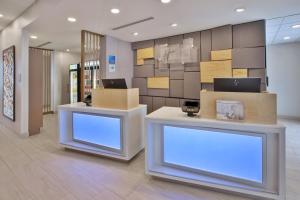 Holiday Inn Express - Auburn Hills South by IHG