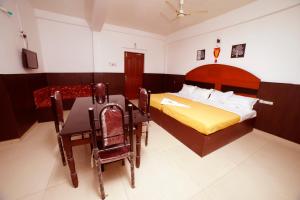 Kairali Tourist Home