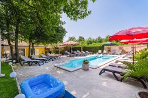 Apartment in Poreč with terrace, air conditioning, WiFi, washing machine (4928-7), Apartmány Poreč - big - 39