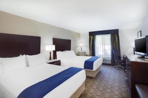 Queen Room with Two Queen Beds - Non-Smoking room in Holiday Inn Express Hotel & Suites Mebane an IHG Hotel