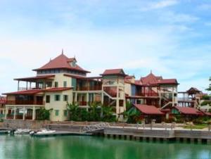 Eden Island Luxury Accommodation