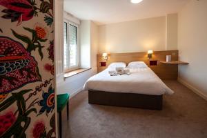 Hotels Hostellerie Bon Pasteur : photos des chambres