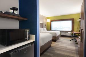 Standard Queen Room with Two Queen Beds room in Holiday Inn Express & Suites Edinburg- Mcallen Area an IHG Hotel