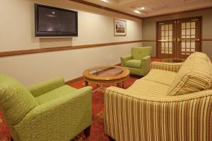 Holiday Inn Express Hotel & Suites Freeport by IHG