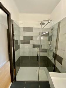 Hotels Hotel Courbet : photos des chambres