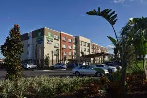 Holiday Inn Express & Suites - Orlando - Southeast by IHG - Holopaw