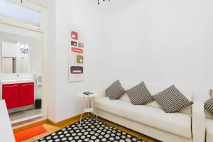 World Wide Bed Piazza del Popolo