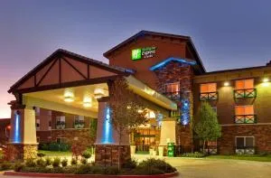 Holiday Inn Express Tehachapi by IHG - تيهاتشابي