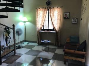 Marias House nearby Victory Town Center