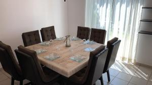 Boutique Gym Salon juegos Tv Oficina Sanitizada