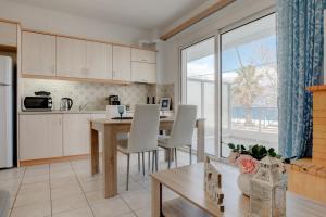 Sugar Blue - Apartment on the beach Achaia Greece