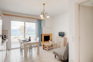 Sugar Blue - Apartment on the beach Achaia Greece