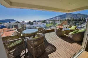 Budva Bay View Luxury Apartments - Budva