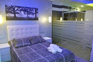 Conil Red-Black Apartment