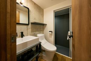 mizuka Nakasu 5 - unmanned hotel -