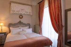 Hotels Domaine de Beaupre - Hotel The Originals Relais : Chambre Double Standard