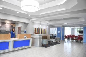 Holiday Inn Express & Suites - Valdosta by IHG