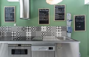 CANNES Festival Films Center, with 2 bedrooms and balcony