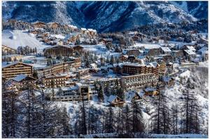 Appartements STUDIO CENTRE AURON : photos des chambres