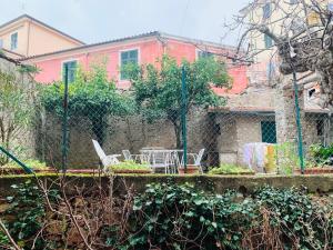 La Finestra sul Campanile, Tellaro