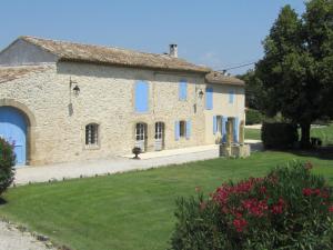 Maisons de vacances Maison provencal avec PISCINE : Maison 1 Chambre