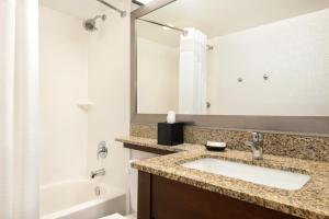 Standard  Room room in Holiday Inn Hotel & Suites Des Moines-Northwest an IHG Hotel