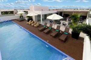 Holiday Inn Express & Suites - Playa del Carmen by IHG