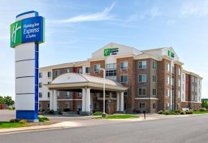 Holiday Inn Express Hotel & Suites Ontario, an IHG Hotel