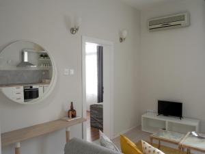 Caché ✦ Bright OneBedroom Apartment in Sofia