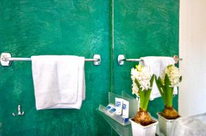 Chambre Double ou Lits Jumeaux avec Salle de Bains Commune