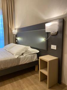 Standard Double Room room in Hotel Victoria