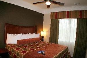 Best Western Plus Easton Inn & Suites