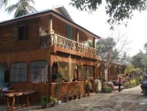 Soe Ko Ko Beach House & Restaurant