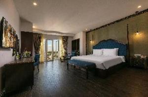 Azalea Parkview Hotel