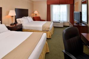 Queen Room with Two Queen Beds - Non-Smoking room in Holiday Inn Express & Suites - Ocean City an IHG Hotel