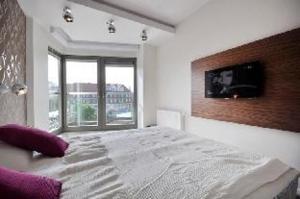 Dom & House – Old Town Waterlane