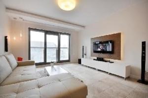 Dom & House – Old Town Waterlane