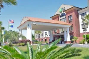 Holiday Inn Express & Suites Pensacola West I-10 by IHG - Gonzalez