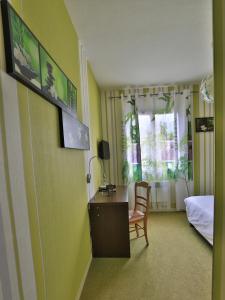 Hotels Logis Hotel Des Grands Vins : Chambre Double Confort - Non remboursable