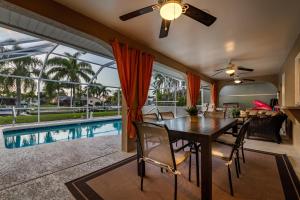 Villa Calusa, Cape Coral