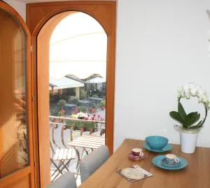 Casa Ciarì - 提尼亚类