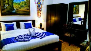 Cantik Villa Tugu Belanda