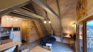 Chalets Le Frenola : photos des chambres